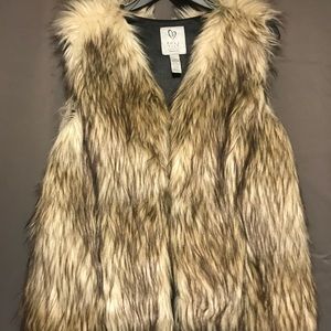 fur vest